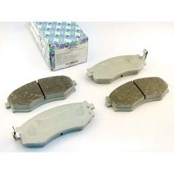 TRUSTAUTO Дисковые тормозные колодки ta;